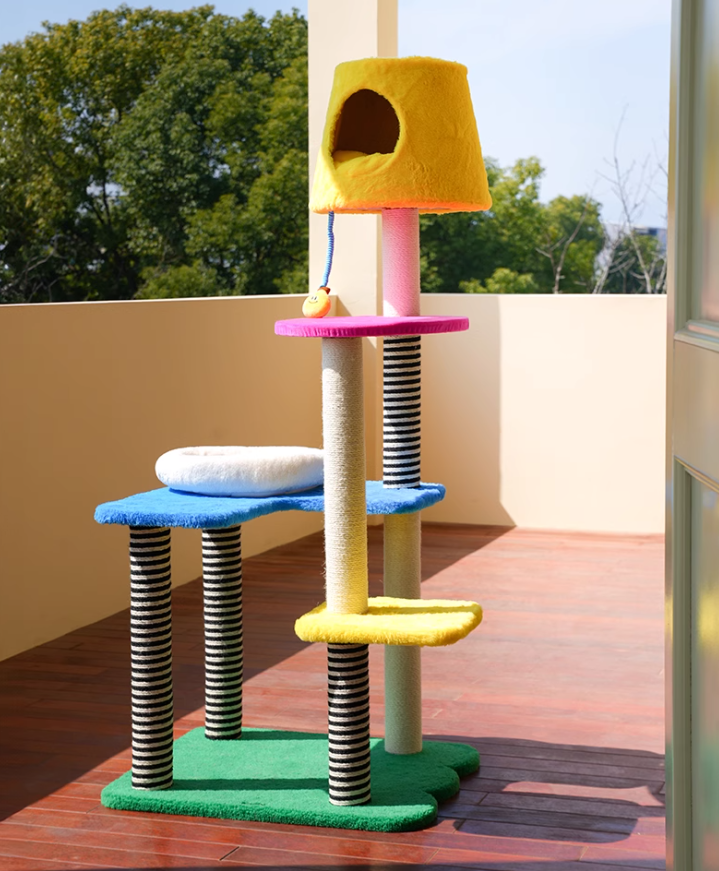 Multi-functional Feline Lounge Setup Featuring LED Light Fixture