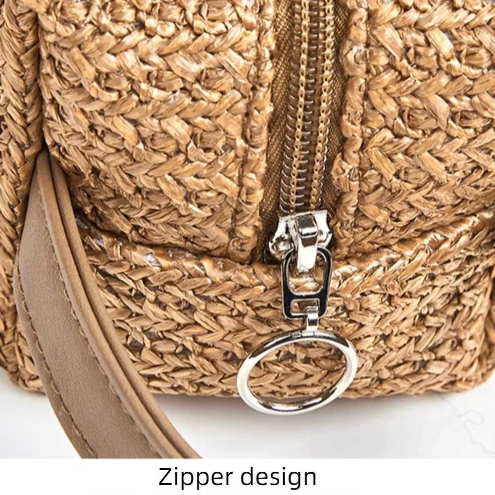 Portable Fashion Makeup Bags Square Solid Color Woven Purse Handheld Largecapacity Cosmetic Storage Bag TravelXJ250910