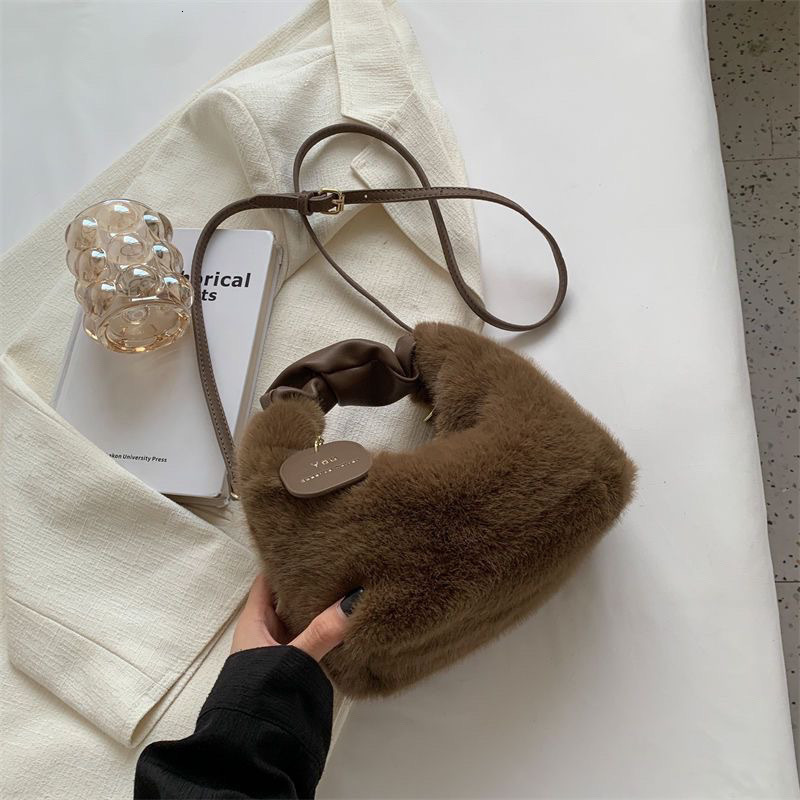 2025 new women's plush handbag designer crossbody bag