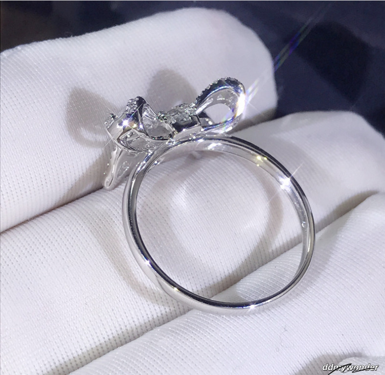 Choucong New Arrival Jewelry Sterling Sier T Princess Cut White Topaz CZ Dia Party Butterfly Women Wedding Band Ring Gift