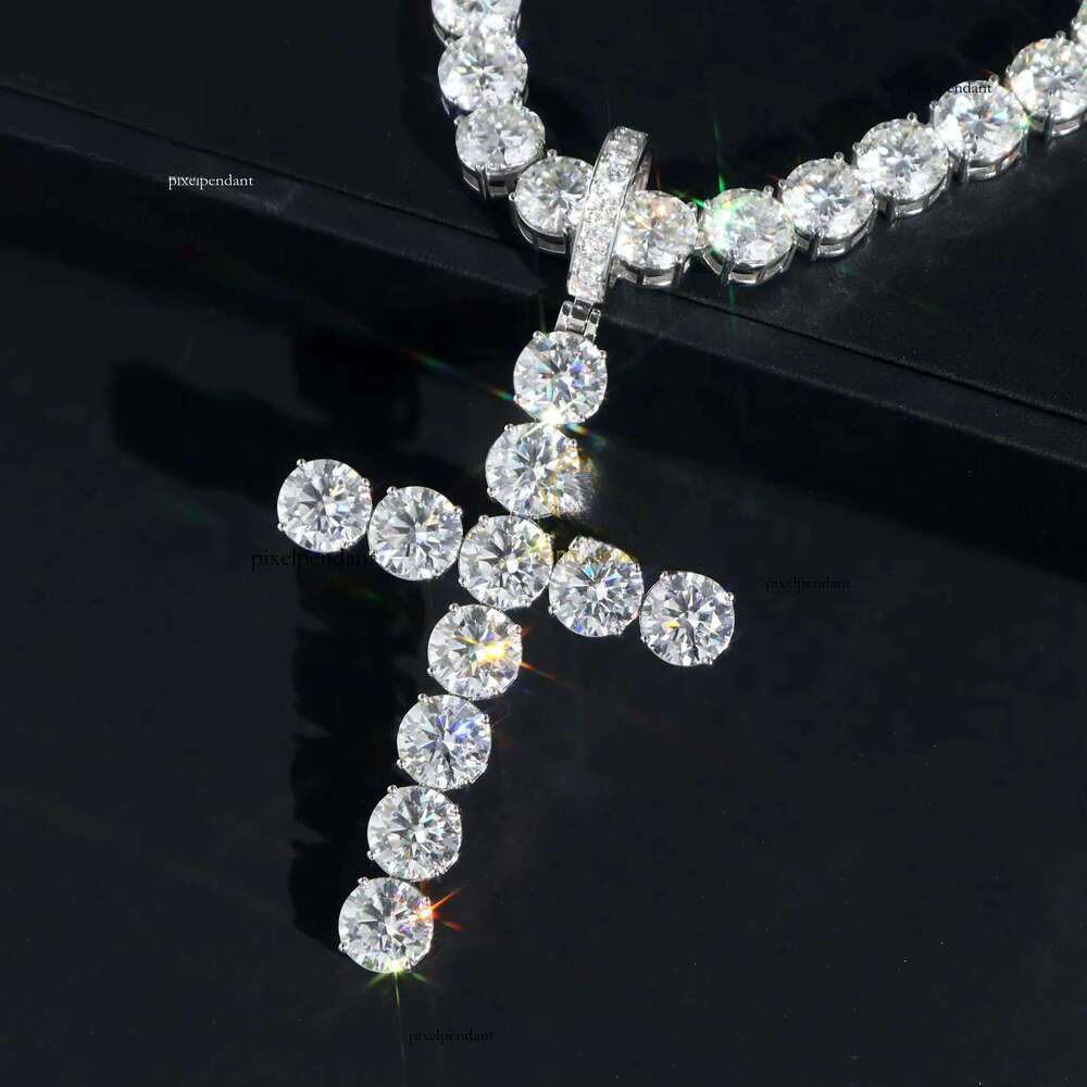 2025 Hiphop 10mm 4CT Moissanite Dia Sterling Sier Ice Out Cross Pendant with Tennis Chain Newest Design