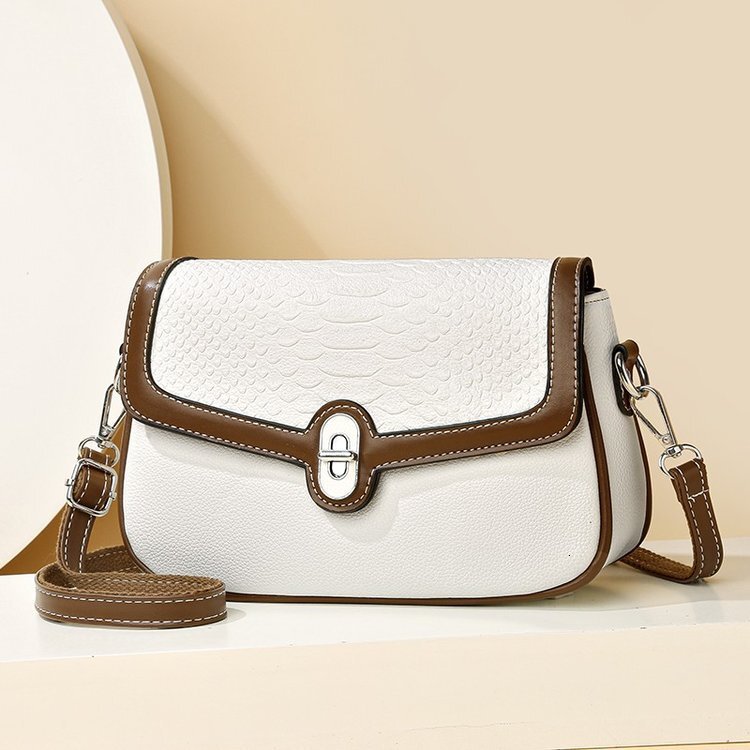 Free shipping designer Trendy Bag for Women High-End Small Square Bag Fashionable Simple Shoulder Bag Versatile Casual Light Luxury Crossbody Bag