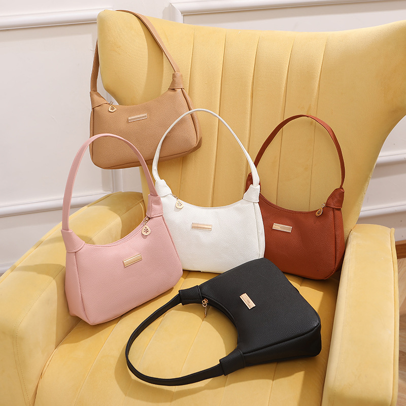 Designer Bag Trendy Fresh Sweet Lychee Pattern Sequin Decoration Wholesale Free Shipping Underarm Bag Niche Design Luxury Bag Export Handbag