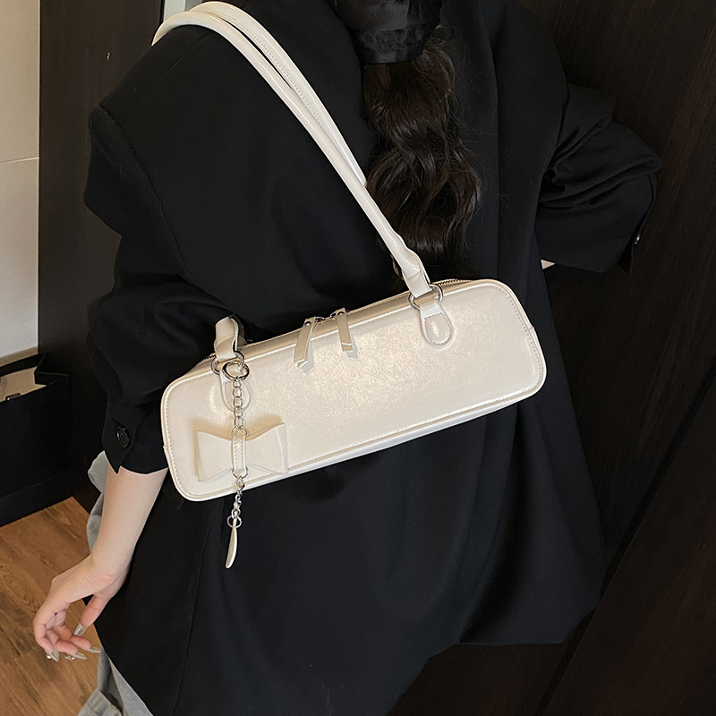 2025 autumn new French casual retro rectangular bag niche design fashion trend versatile style women's shoulder bag designer bag