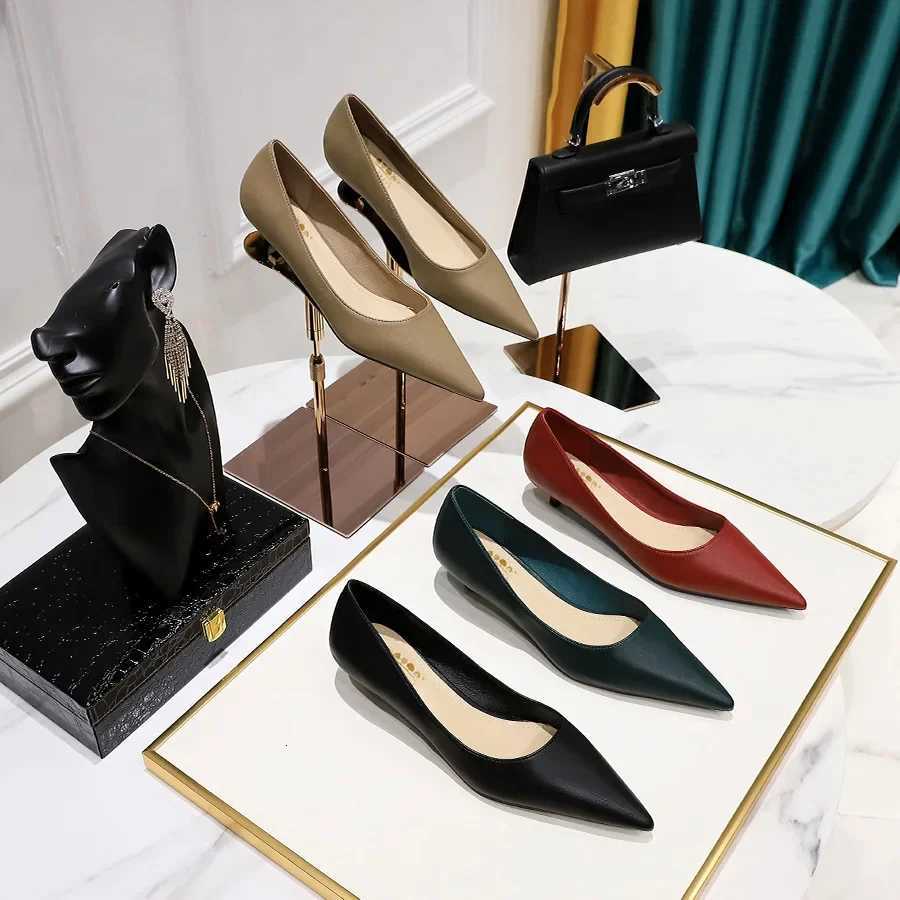 2023 Korean Version Women Pumps Fashion Low Heels Pointed Toe Female Shoes Office Work Oxford Shoes for Women Femme Zapatos W250910