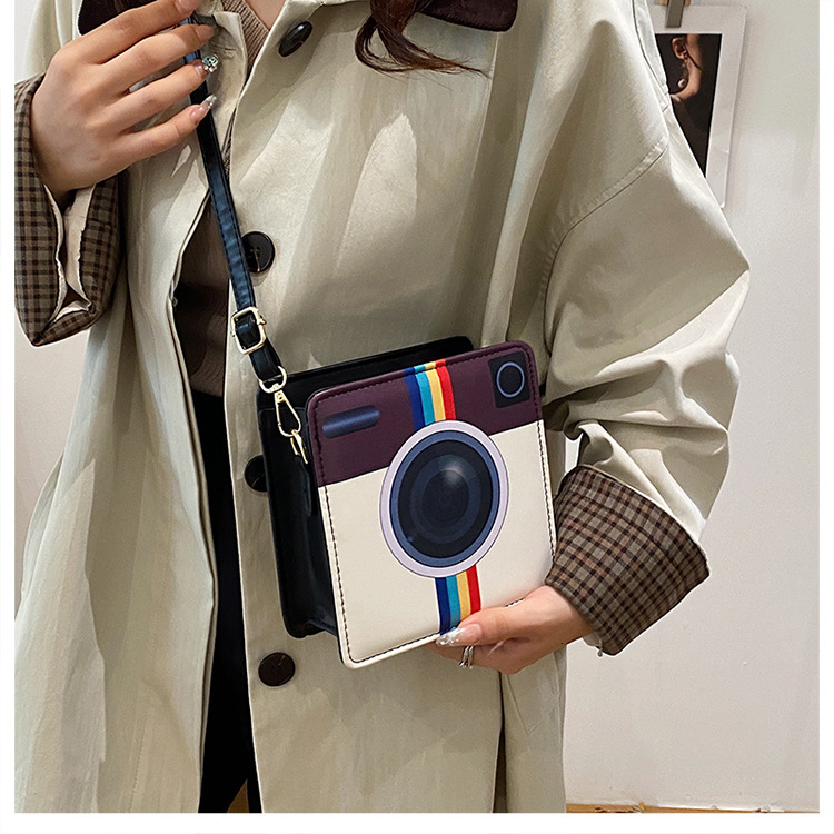 2025 Autumn New Personalized Fashion Versatile Trendy Style Camera Pattern Niche Design Women's Shoulder Bag Designer Bag