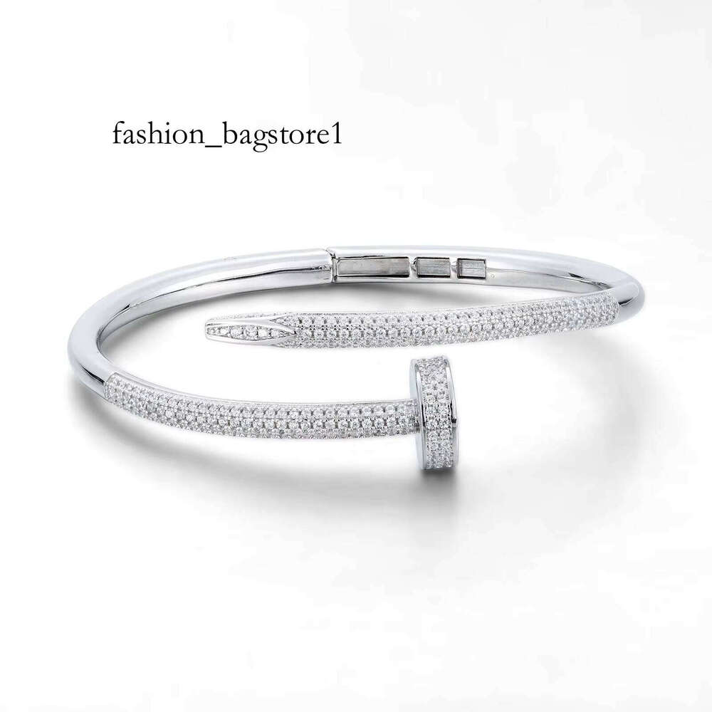 Customizable Dia Moissanite Vvs1 Certification Sterling Sier Nail Bracelet Bangle Women's Jewelry
