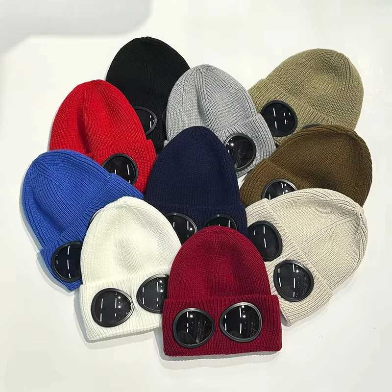 Autumn and winter mens and womens windproof glasses thickened skiing knitted wool hat outdoor warm ear protection cold hatXJ250910