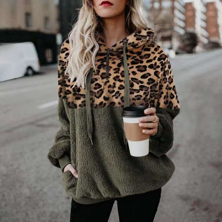 Women's Sexy Leopard Print Zipper Pocket Top