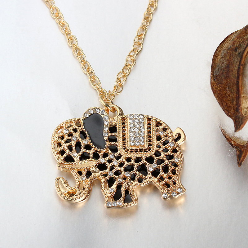 Hot Selling Animal Necklace For Women Bohemian Ethnic Style Creative Design Collarbone Chain