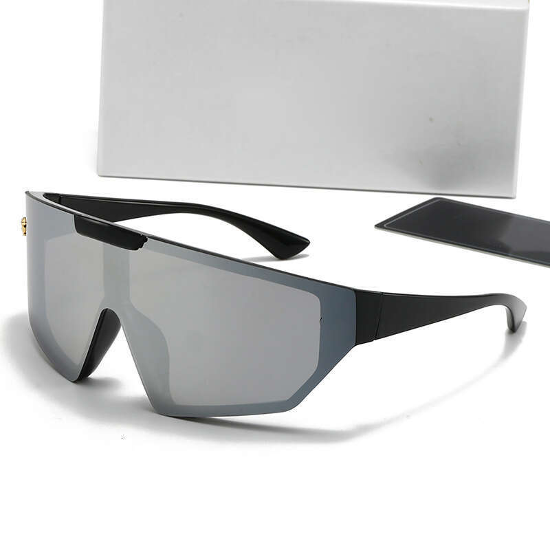 New Men's and Women's Cycling Fashion Trend Glasses Driving Travel Vacation Leisure Sunglasses 8896