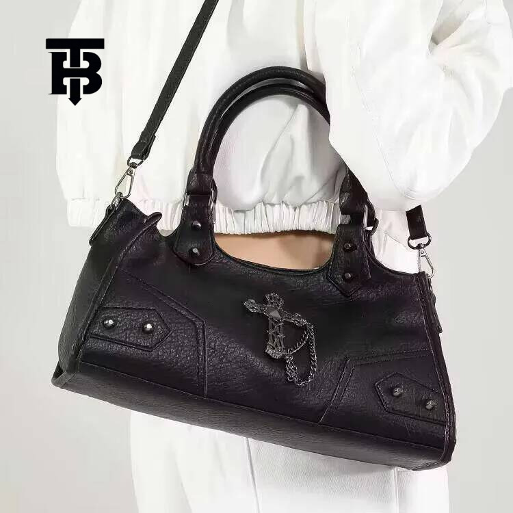 TB BHULAMTE Luxury Designer Bag Dhgargets New Hot Girl Bag Niche Motorcycle High-end Single-shoulder Bag Crossbody Bag Simple Yet Versatile
