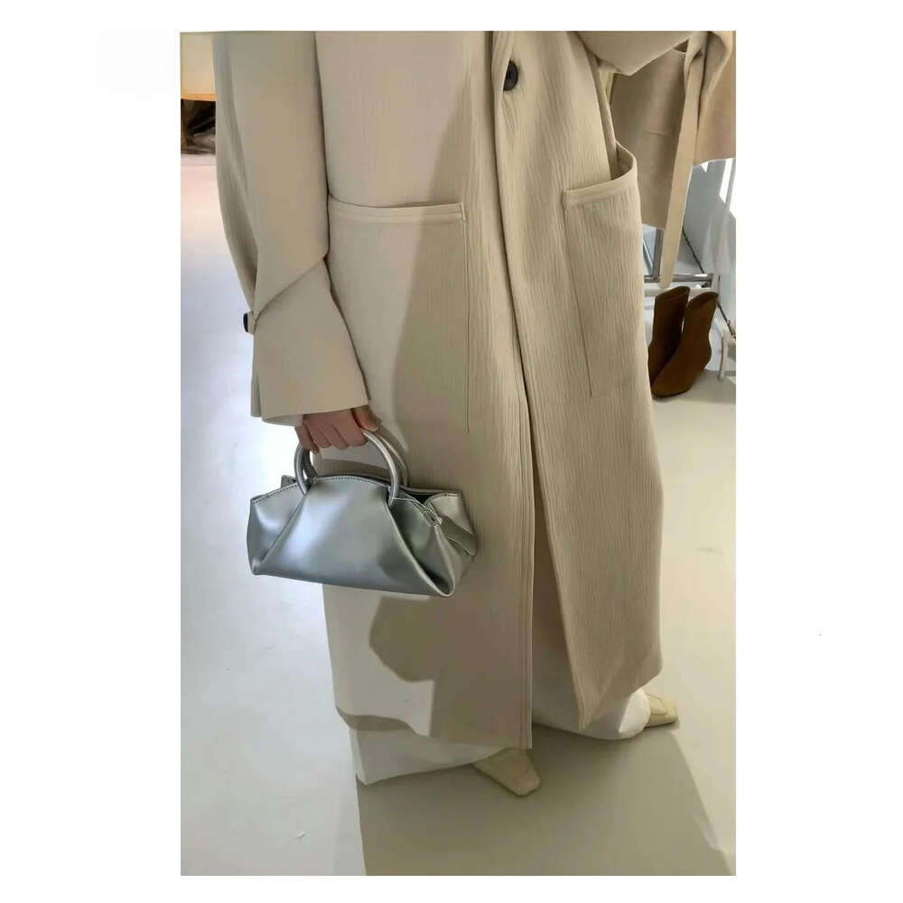 Korean Niche Circular Handheld Cloud Tote Sier Beige Color Plain Cow Leather Women Crossbody Bag Leisure Handbag