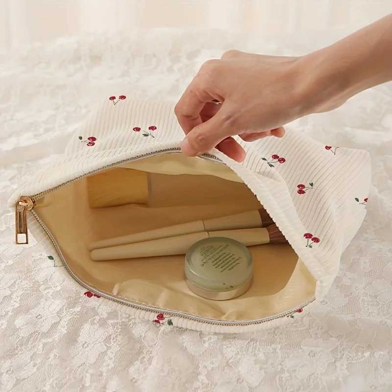 Fashion Cherry Printed Corduroy Makeup Bag Large Capacity Lightweight Zipper Makeup Storage Box Multifunctional Bag with LiningXJ250910