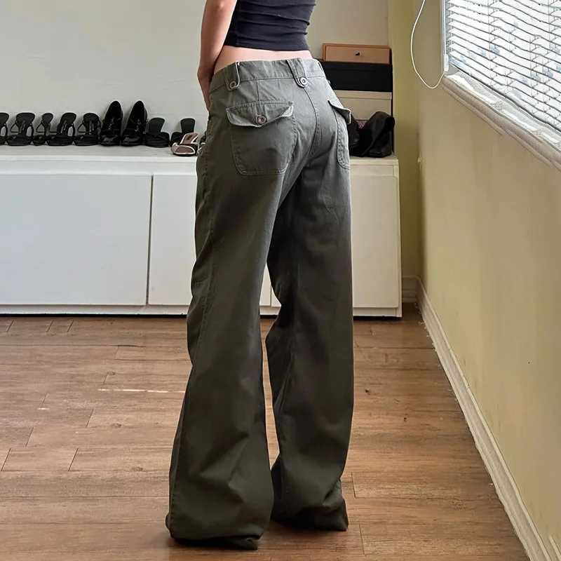 Low Waisted Flare Jeans Streetwear 2000s Clothes Y2k Women Bottom Belted Cargo Vintage Denim Pants P67DI27 Z250910