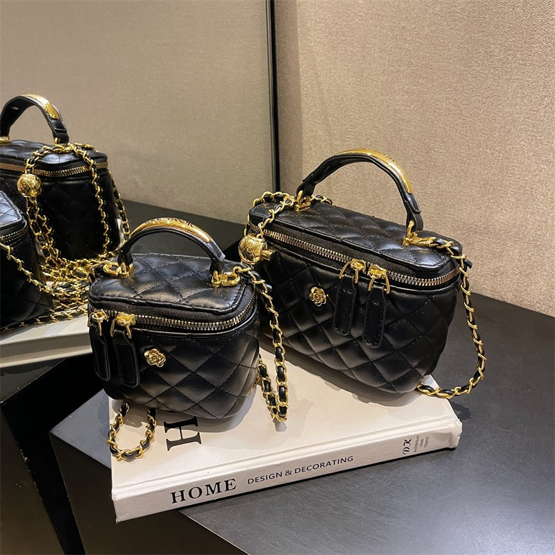 Free shipping designer bag Lingge Embroidery Thread Small Square Bag for Women 2025 New Trendy Fashion Chain Commuter Single Shoulder Crossbody Bag bl