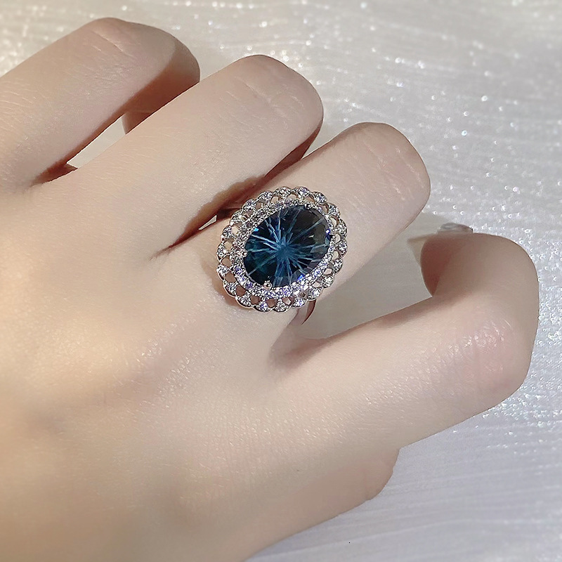 Luxury Brand Designer Jewelry Blue Topaz Women's Ring Natural Fireworks Blue Topaz Women's Ring Tiktok Live Source