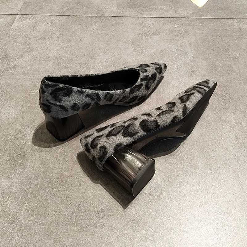 Leopard pattern thick high heels pointed toe shallow european woman shoes comfy fashion party sexy ladies pumps slip on footwear W250910