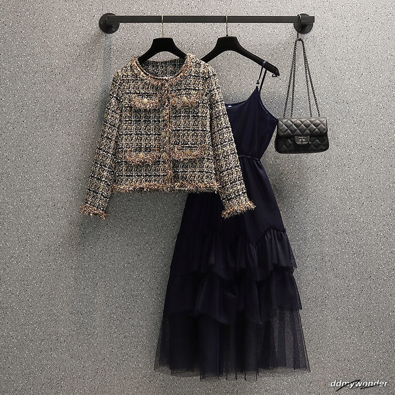 Free Shipping Designer New Spring Women Warm And Fashionable Short Jacket Mesh Suspender Skirt Two-Piece Set ddmywonder ddmywonder ddmywonder ddmywond