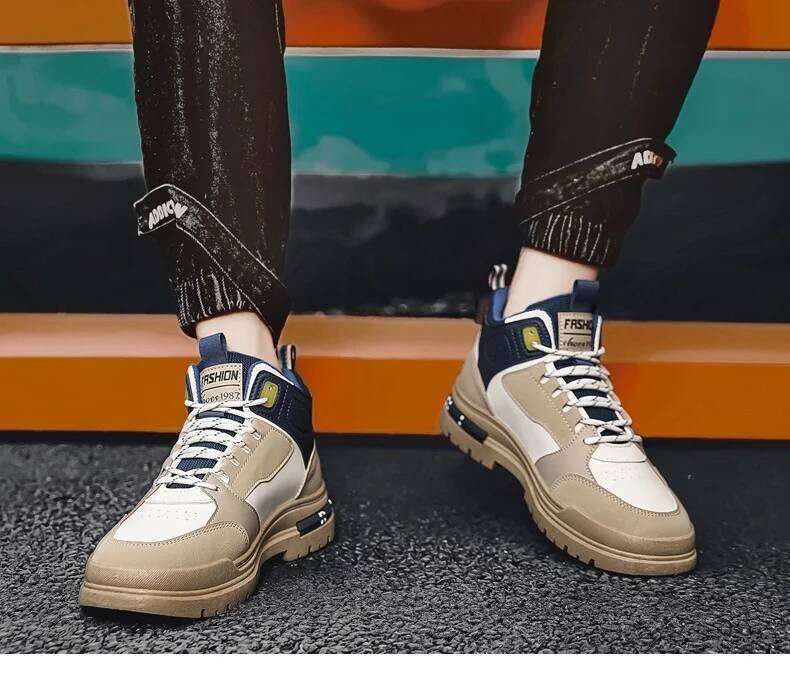 Autumn New Fashionable Men Shoes Thick soled Casual Sneakers Male Walking fashion Vulcanized Shoes Outdoor nonslip comfort shoes