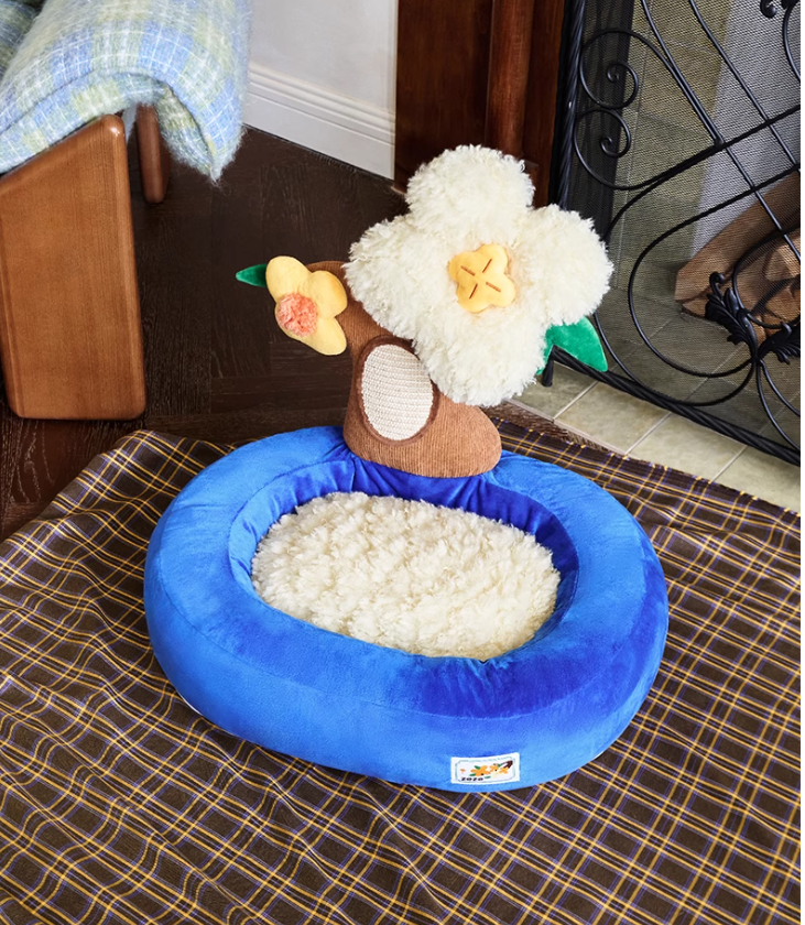 Durable Potted Cat Bed with Built-in Scratching Area