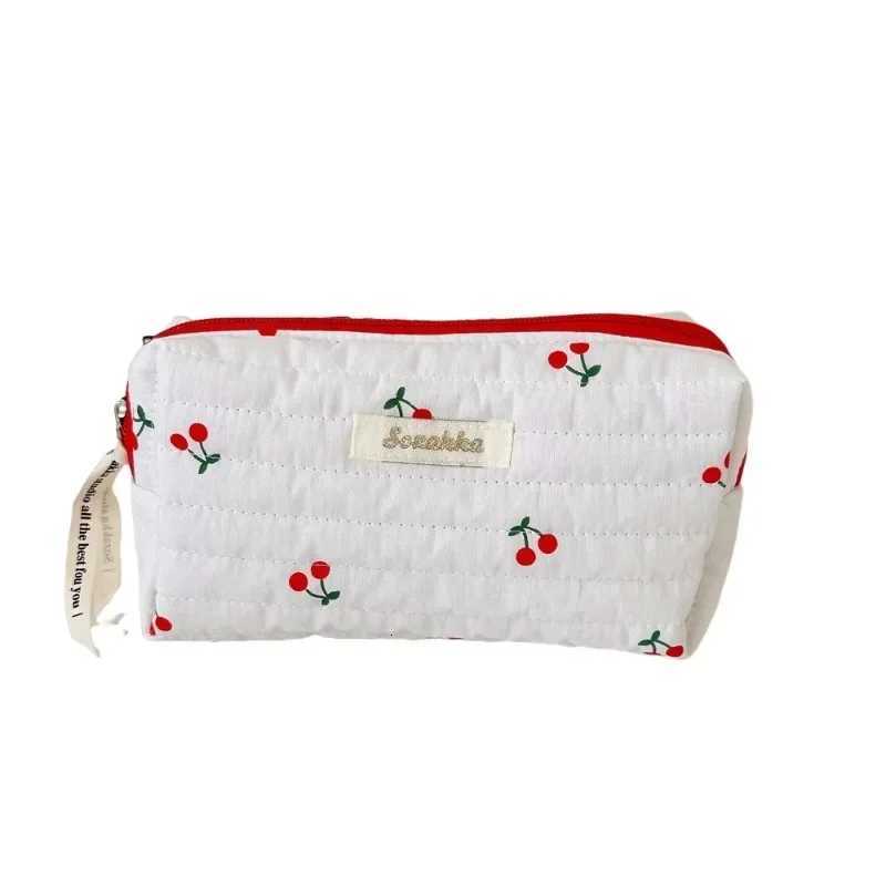 Fashion Women Quilted Cotton Cosmetic Storage Bag Cherry Travel Makeup Storage Organizer Pouch Girls Pencil Case Tote HandbagsXJ250910