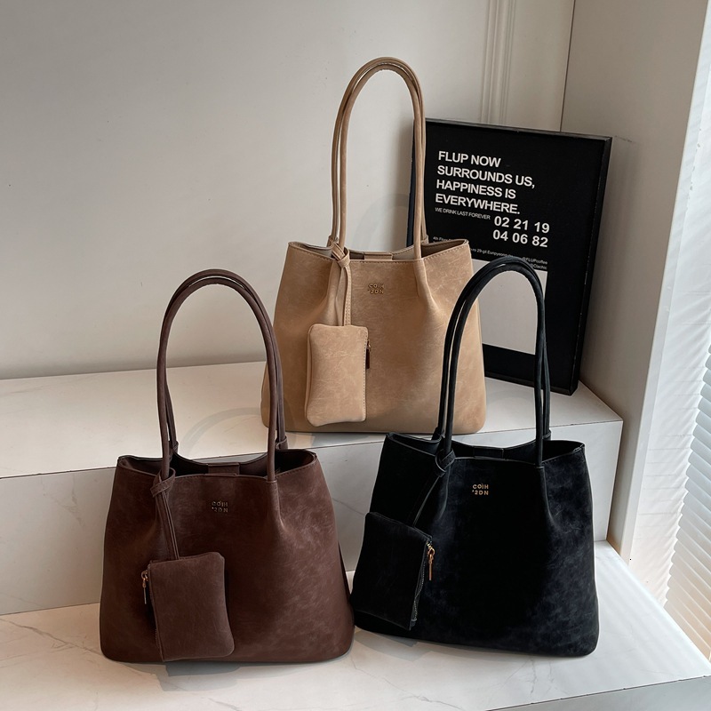 Free shipping designer Women Tote Bag New Retro Versatile Mother-Daughter Bag Large Capacity Commuter Bag Single Shoulder Bag High-End Feel Underarm B