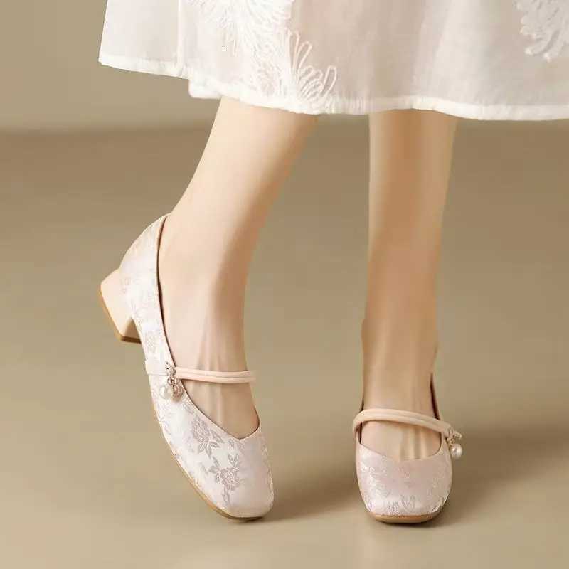 Fashion Versatile Women Shoes Spring Low Heeled Leather Shoe Thick Soles Anti Slip Mary Jane Shoes Comfor Womens Single Shoe W250910