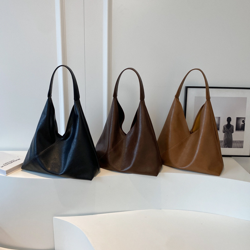 Free shipping designer Large Capacity Casual Underarm Bag for Women Korean Style Textured Tote Bag Fashionable Versatile Simple Casual Shoulder Bag