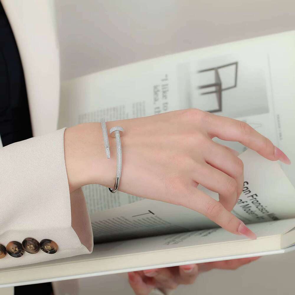 Customizable Dia Moissanite Vvs1 Certification Sterling Sier Nail Bracelet Bangle Women's Jewelry