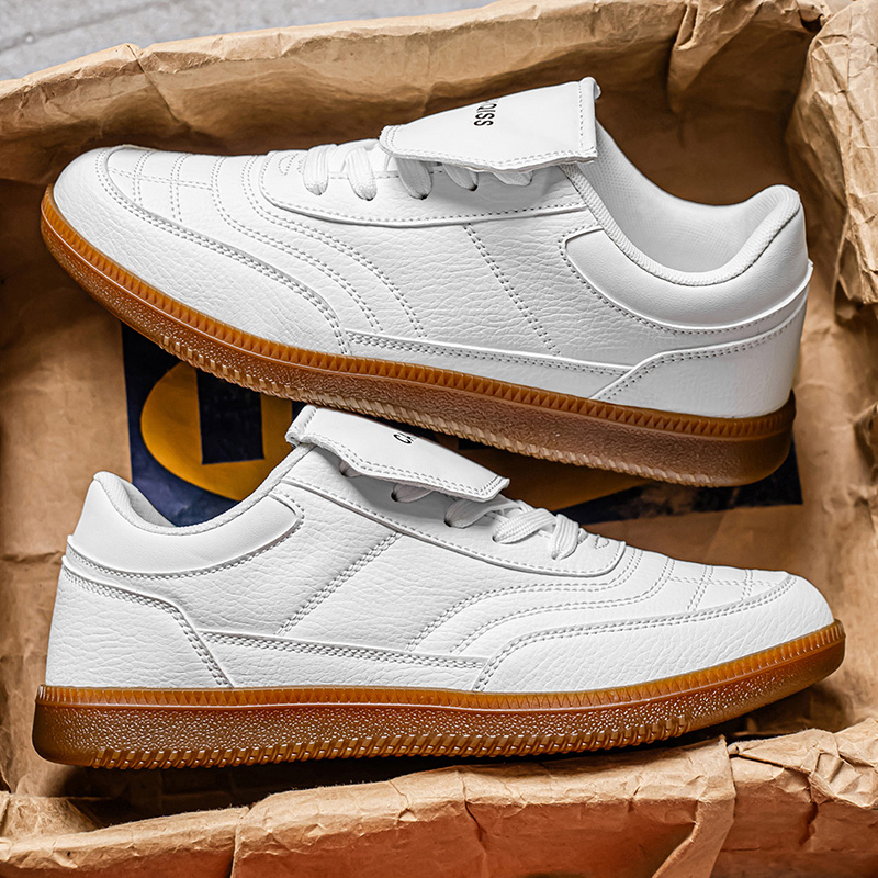 Casual Mens Sneakers with Platform Design for Daily Wear