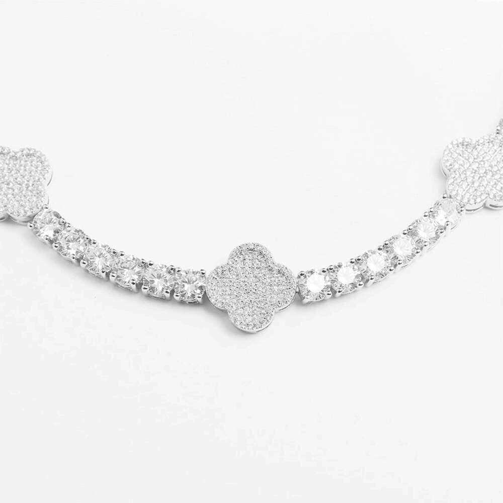 5MM Leaf Clover Bracelet 14K Gold Iced Out Jewelry for Women Elegant Gift with Sparkling Moissanite