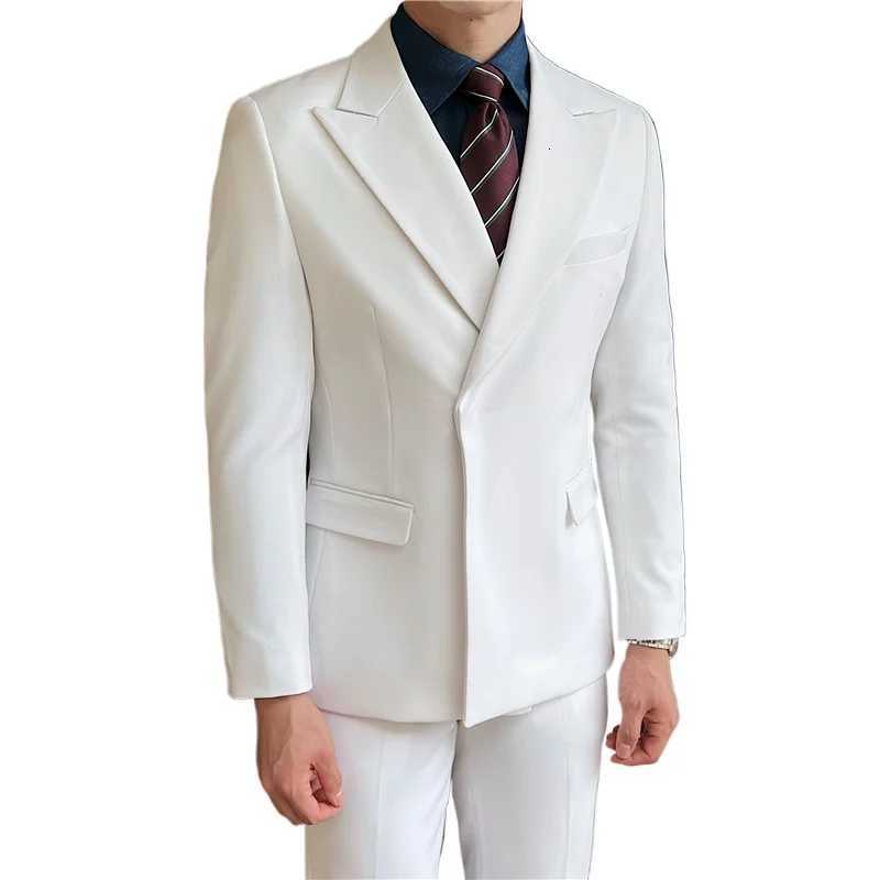 2024 Slim Fit Solid Color Suit Set British Style Fashion Handsome Light Luxury TwoPiece Ensemble W250910
