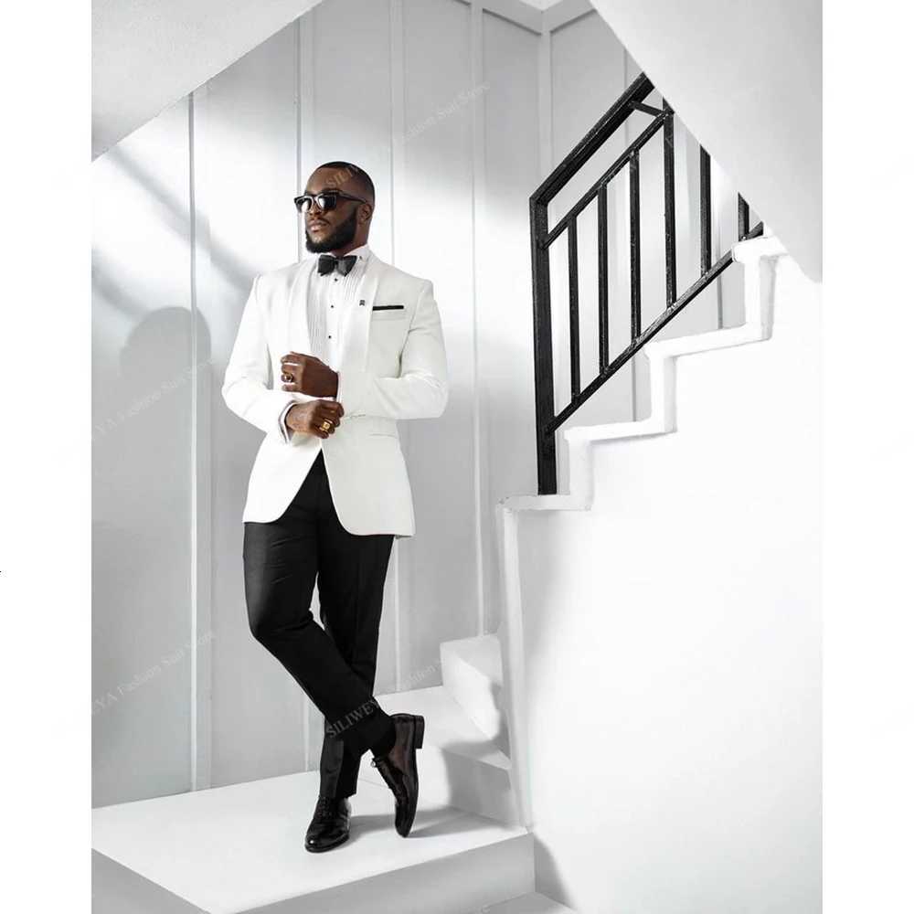 Formal Suits for Mens Wedding Shawl Lapel 2 Pieces White Jacket Black Pants Male Clothing Banquet Business Costume Homme W250910