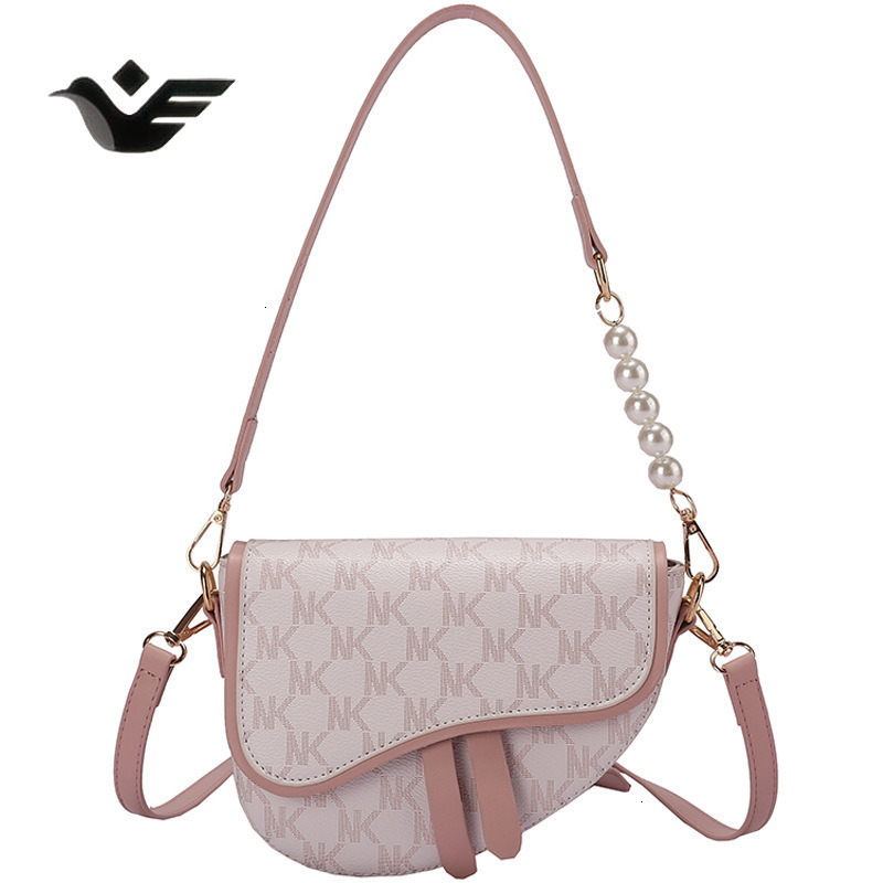 Feiyan Free Shipping New Designer Bag Niche Designer Bag 2025 Women's Summer Versatile Crossbody Shoulder Underarm Bag Fashion Saddle Bag