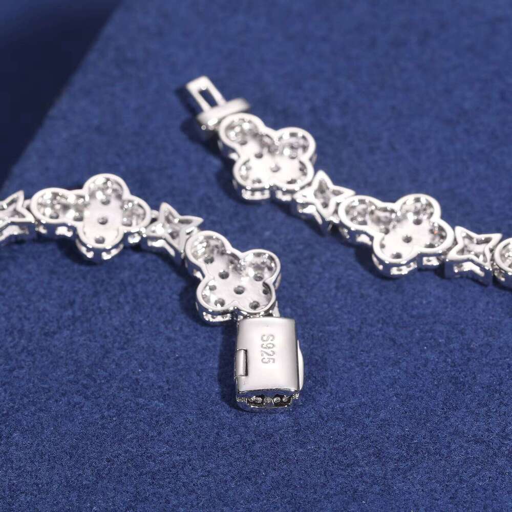 Versatile Mens Fashion White Gold 10mm Sterling Sier VVS Moissanite Dia Iced Out Star Cross Link Bracelet