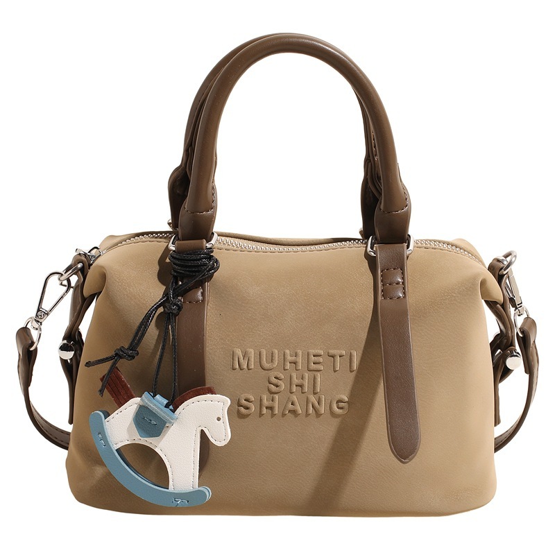 2025 designer's new high-end niche commuting casual crossbody bag