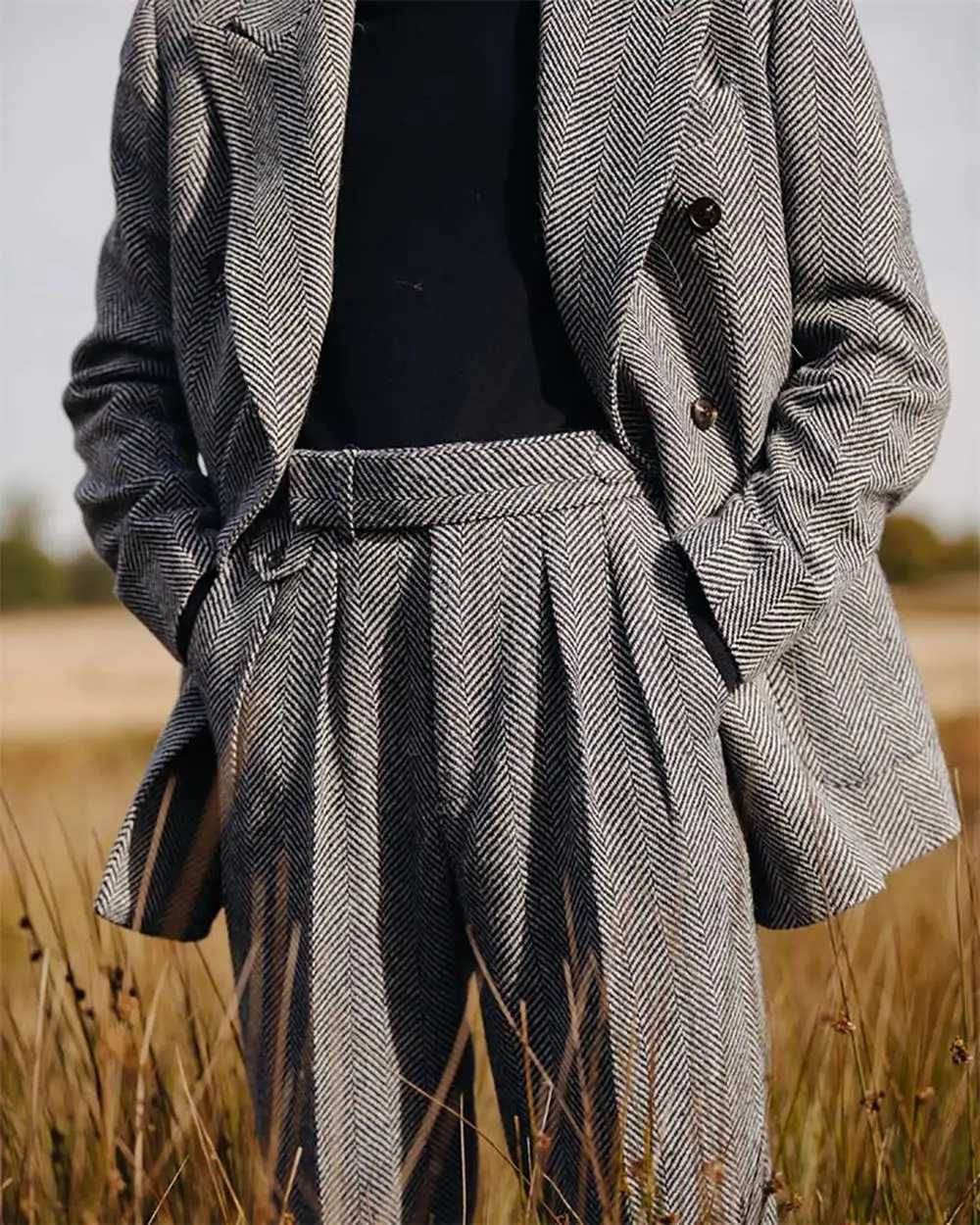 Autumn winter suit 2 piece suit blazer suit pants Beige Suit Set Coffee suit jacket Loose suit jacket Tailored suit pants W250910