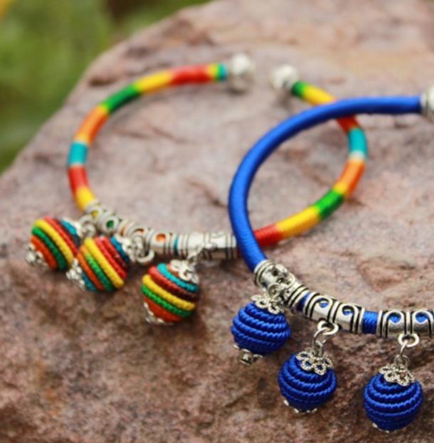 Yunnan Ethnic Style Jewelry Handmade Colorful Thread Woven Adjustable Bracelet with Ball and Chili Matching 250726
