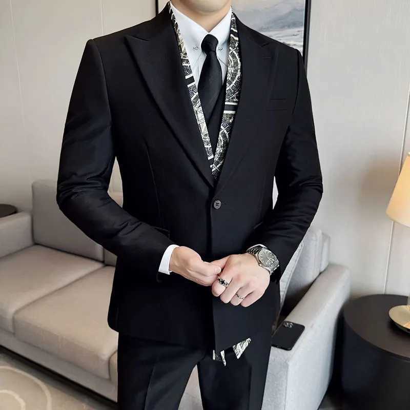 JacketPantsVest Fashion Men Solid Color Scarf Collar Suits Gentleman Court Wedding Banquet Party Tuxedo Slim Fit 3 Piece Set W250910