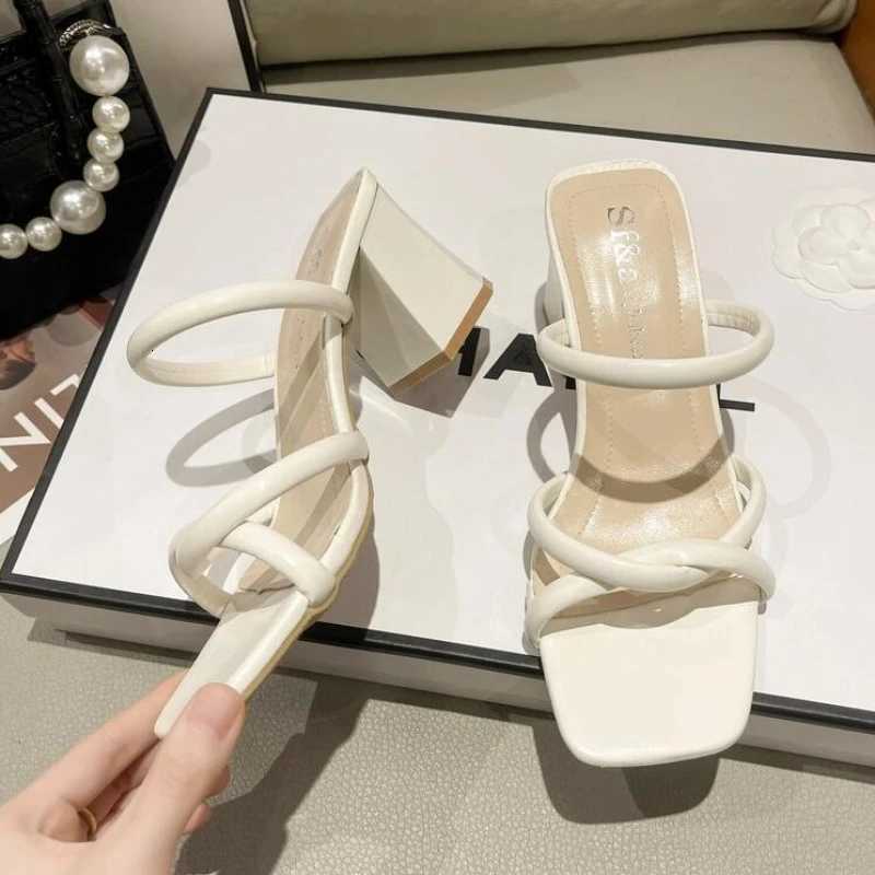 2024 New Designer Summer Pumps Slippers Sandals Shoes Women High Heels Square Toe Sandal Lady Shoes heels women W250910