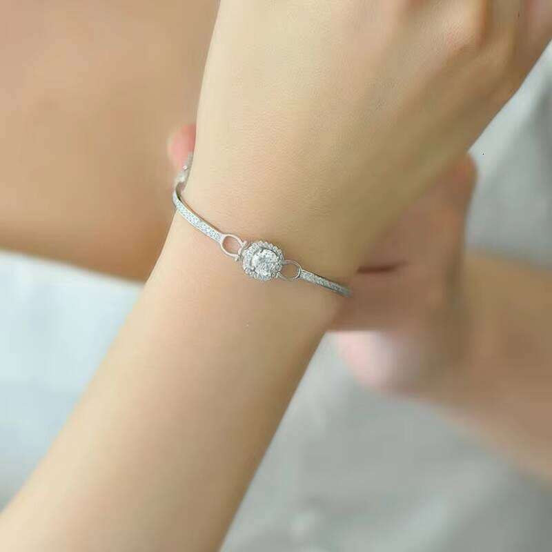 OEM Custom Jewelry New S Sier 1 Karat Moissanite Bracelet Daily Classic Fashion OL Live Style