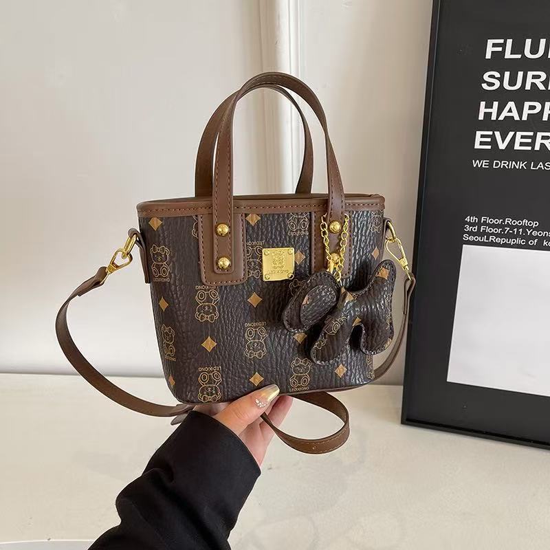 Free shipping designer Shoulder Bags For womans ladies flap fashion handbag chain square crossbody Underarm bag