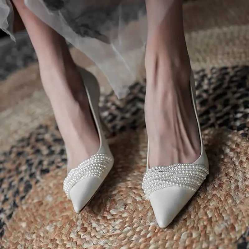 French Single Shoes Womens 2022 Autumn Niche Pearls Shallow Mouth Pointed High Heels Stilettos Fashion Allmatch Personality W250910