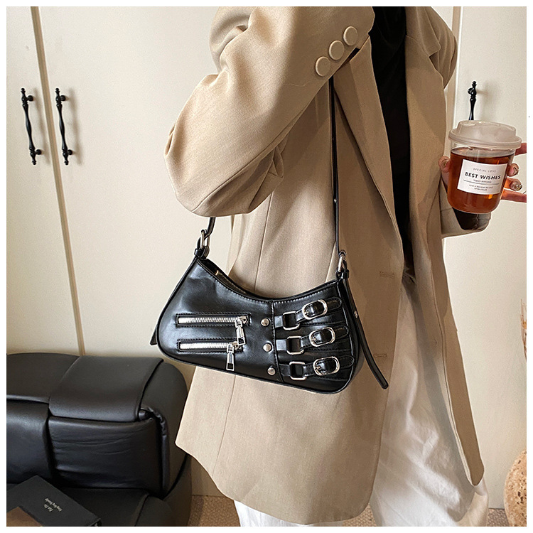 2025 Autumn New Underarm Bag Spicy Girl Style Fashion Retro Light Luxury Versatile Niche Design Casual Women's Shoulder Bag Designer Bag