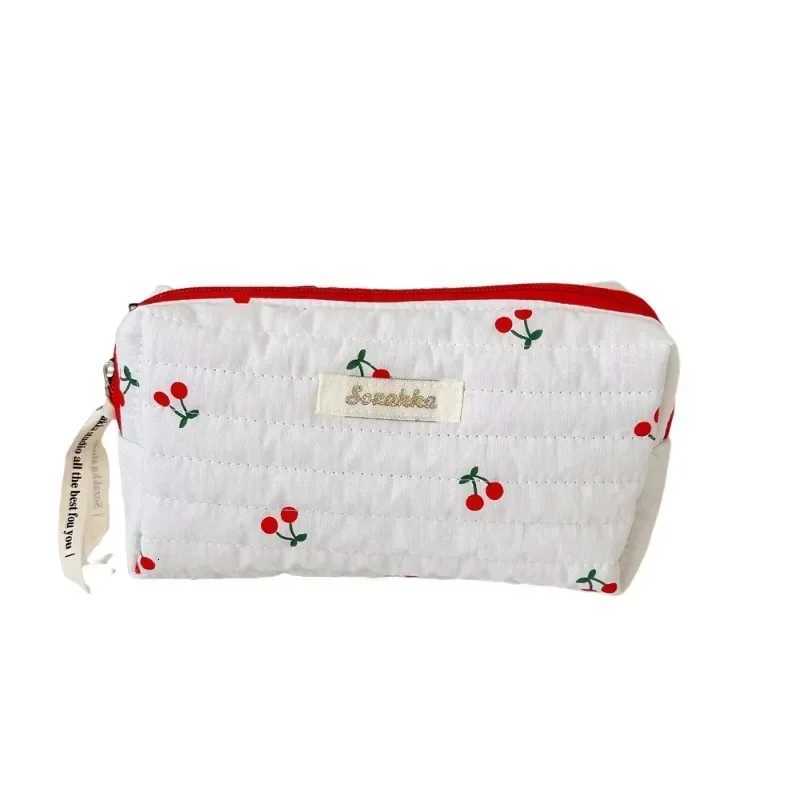 Quilted Cotton Ladies Travel Storage Bag Retro Cherry Womens Cosmetic Bags Cute Design Girls Pencil Case Makeup Bag HandbagsXJ250910