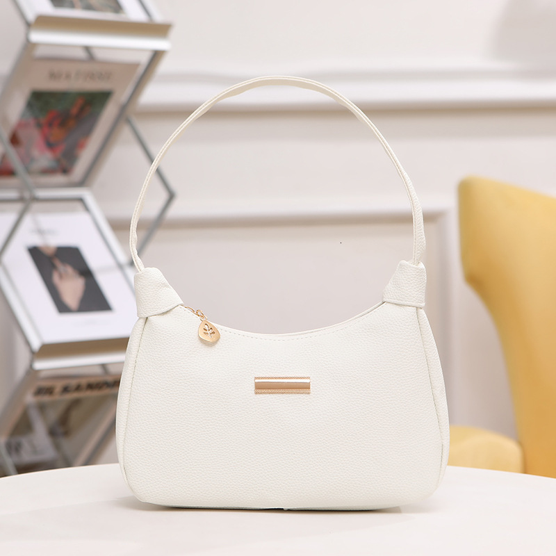Designer Bag Trendy Fresh Sweet Lychee Pattern Sequin Decoration Wholesale Free Shipping Underarm Bag Niche Design Luxury Bag Export Handbag