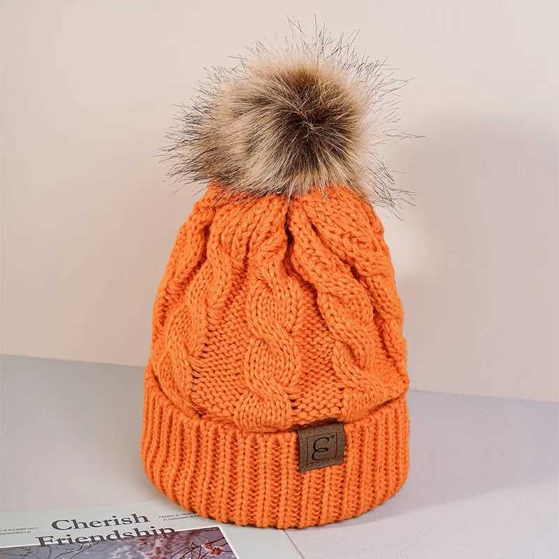 Autumn and winter mens and womens casual simple and versatile wool ball Fried Dough Twists knitted hat for warmthXJ250910
