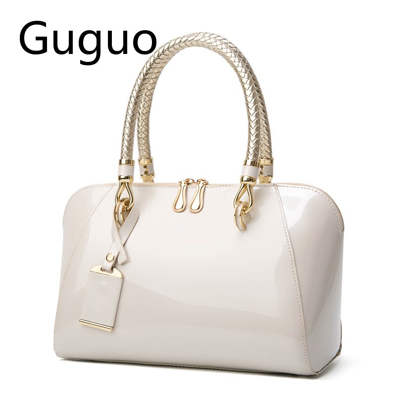 Free Shipping 2025 New Designer Bag Women's Fashionable Single Shoulder Solid Color Saddle Bag Casual Boutique Shopping Bag Trendy High-end Handb