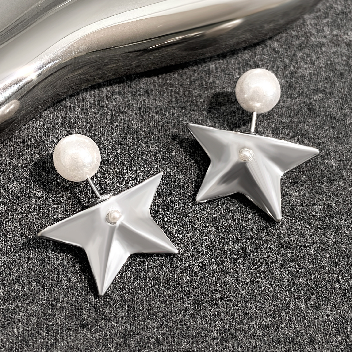 New Pearl-Studded Five-Pointed For Women, Simple Creative 3D Star Studs, Ins Style Minimalist Earrings